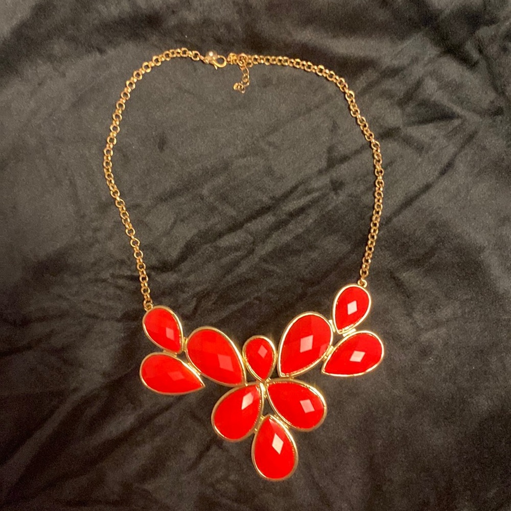 Red and gold statement necklace (teardrop shapes)